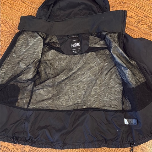The North Face Women’s  Black Jacket - Picture 4 of 6